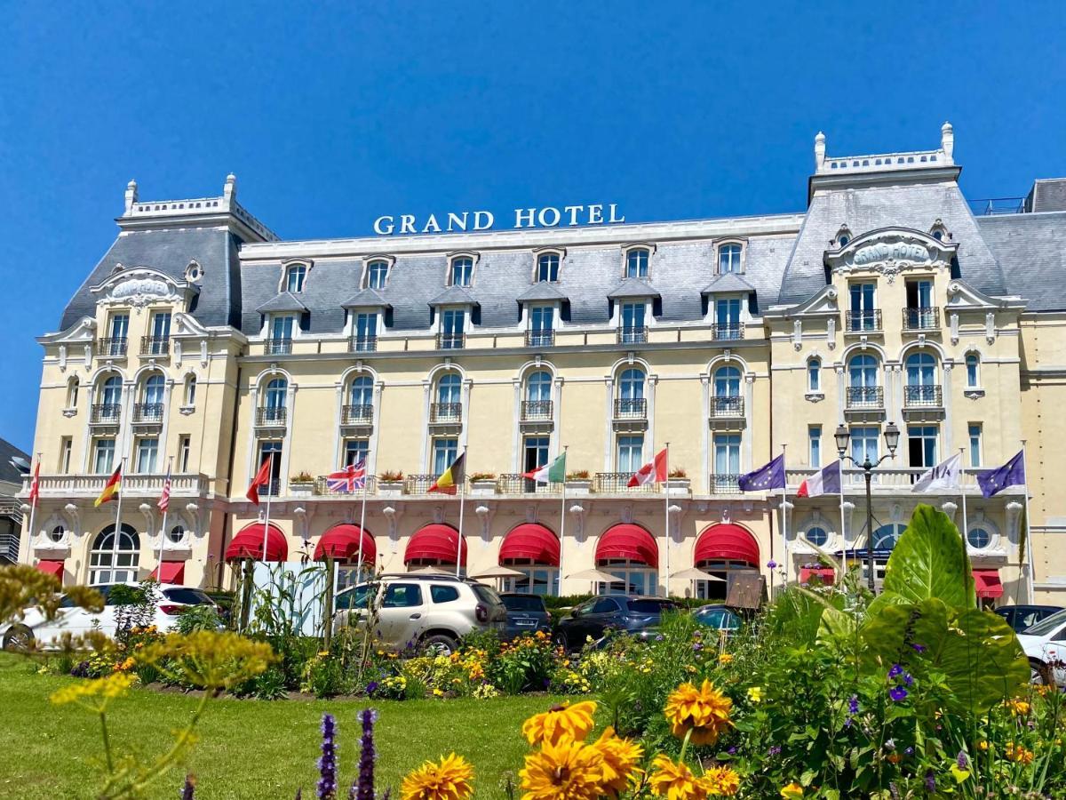 Perle Marine Au Pied De La Plage Cabourg Kültér fotó